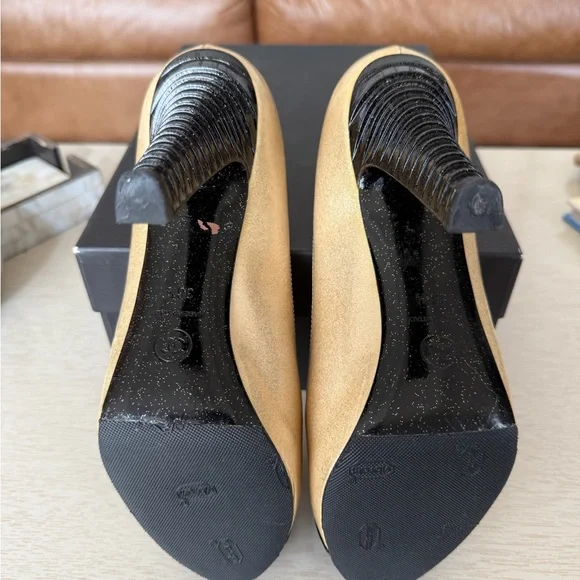 CHANEL Gold Sparkle Cut Out Black Cap Toe Patent Leather Heels - Picture 6 of 6